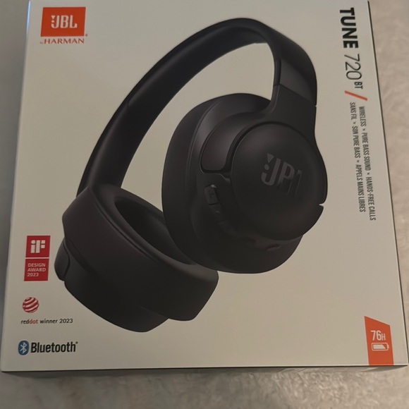 JBL Tune 720BT Black Wireless Headphones